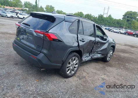 2019 Toyota Rav4 Xle Premium z USA, uszkodzony, nr VIN JTMA1RFV7KD037504